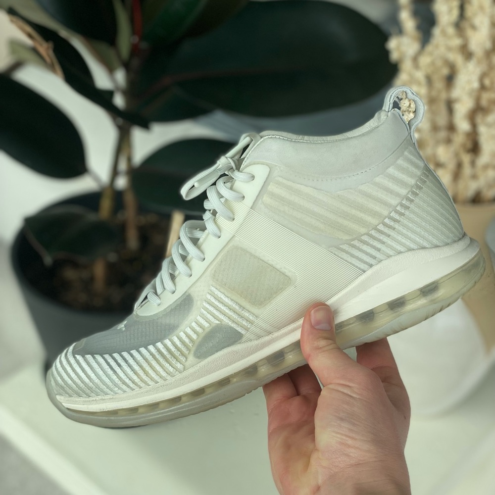 ❌SOLD❌ ⚪️☑️ Nike Lebron Icon x John Elliot Summer White ☑️⚪️